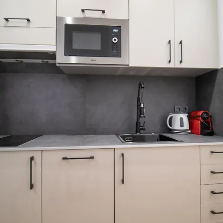 Bedtime By Concept Flats Apartment *